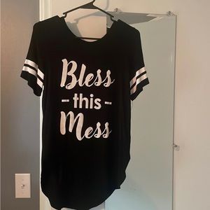 Size medium woman shirt